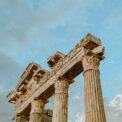 ancient ruins of apollon temple